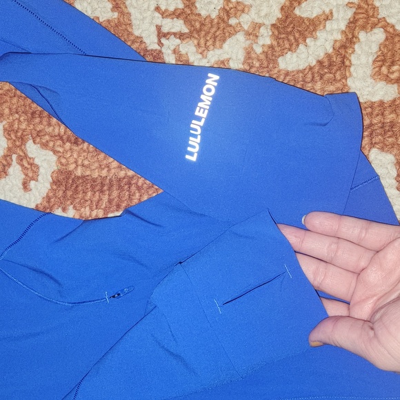 Lululemon Mist Over WindbreakerBlazer Blue Tone size 4 - Picture 7 of 16